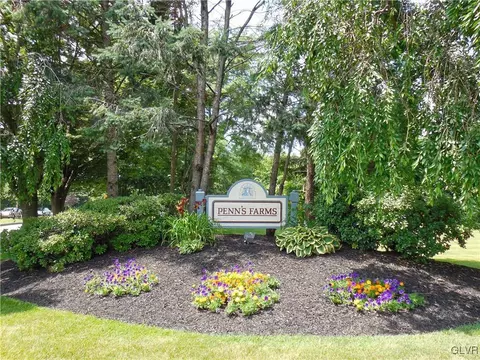 105 Independence Ct, Bethlehem, PA 18020 photo 30