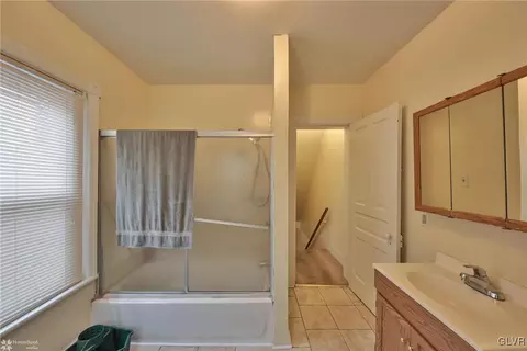 117 E Union Blvd, Bethlehem, PA 18018 photo 10