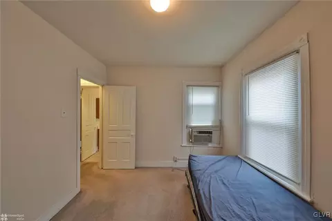 117 E Union Blvd, Bethlehem, PA 18018 photo 9