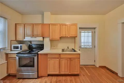 117 E Union Blvd, Bethlehem, PA 18018 photo 6