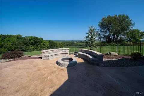 230 E Dell Rd, Bath, PA 18014 photo 44