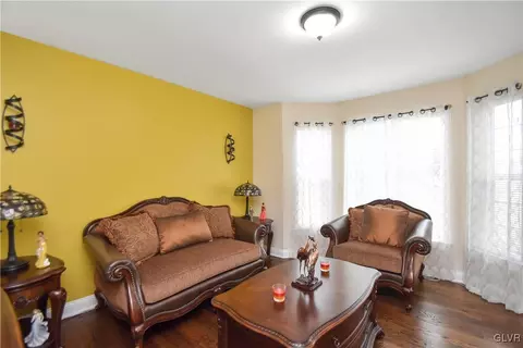 249 E Dell Rd, Bath, PA 18014 photo 10