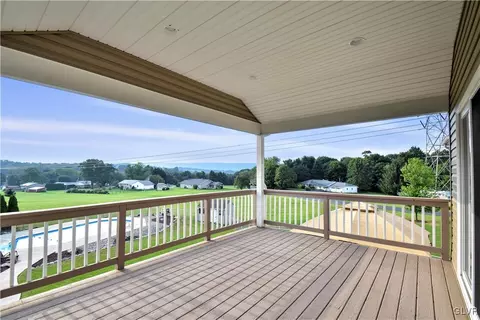 249 E Dell Rd, Bath, PA 18014 photo 45