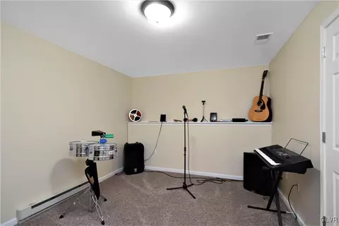 249 E Dell Rd, Bath, PA 18014 photo 30
