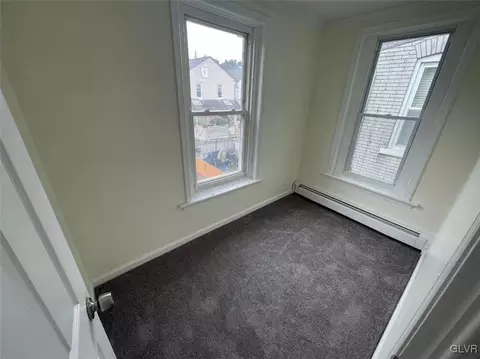 46 E Spruce St, Bethlehem, PA 18018 photo 11