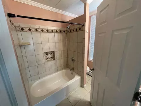 46 E Spruce St, Bethlehem, PA 18018 photo 8