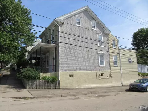 302 Hanover St, Bethlehem, PA 18018 photo 4