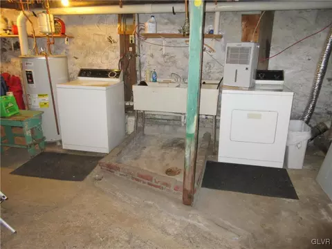 302 Hanover St, Bethlehem, PA 18018 photo 49