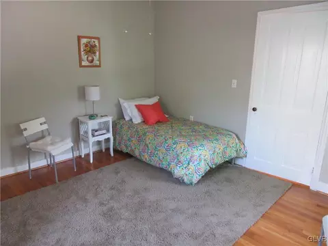 302 Hanover St, Bethlehem, PA 18018 photo 28