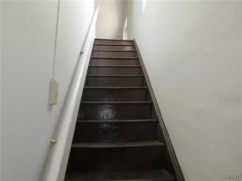 302 Hanover St, Bethlehem, PA 18018 photo 40