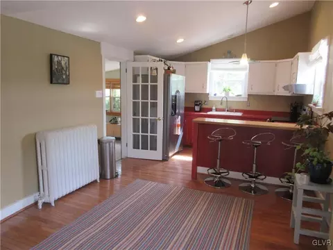 302 Hanover St, Bethlehem, PA 18018 photo 18