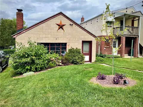 207 E High St, Hellertown, PA 18055 photo 25