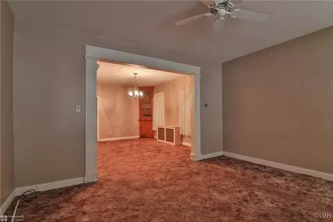 817 E 5th St, Bethlehem, PA 18015 photo 10