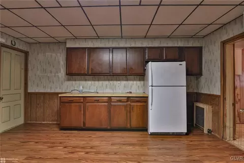 817 E 5th St, Bethlehem, PA 18015 photo 6