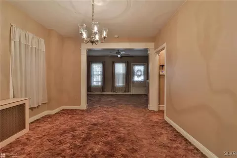 817 E 5th St, Bethlehem, PA 18015 photo 12