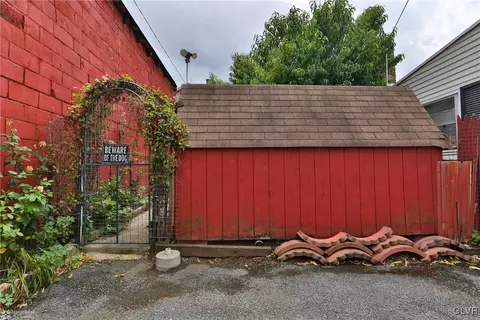 817 E 5th St, Bethlehem, PA 18015 photo 27