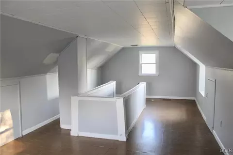209 Cedar Rd, Hellertown, PA 18055 photo 6