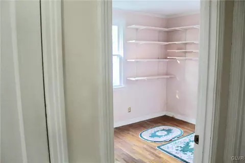 209 Cedar Rd, Hellertown, PA 18055 photo 11