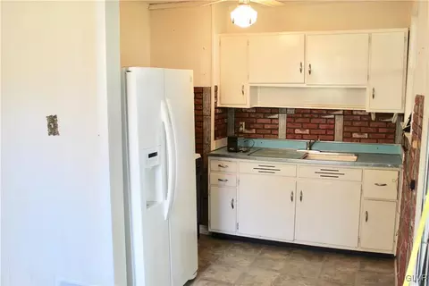 209 Cedar Rd, Hellertown, PA 18055 photo 7