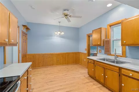 433 3rd Ave, Bethlehem, PA 18018 photo 21