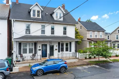 433 3rd Ave, Bethlehem, PA 18018 photo 4