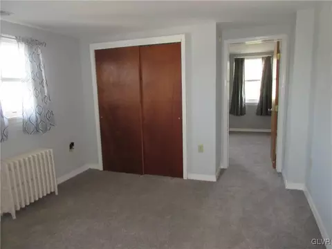110 Ackerman St, Hellertown, PA 18055 photo 17