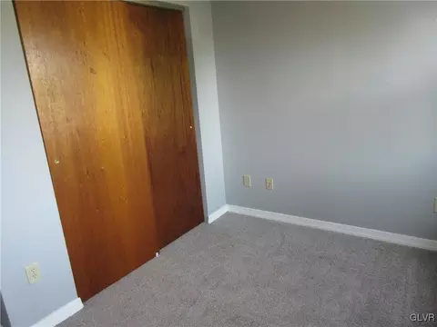 110 Ackerman St, Hellertown, PA 18055 photo 14