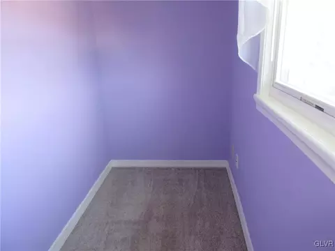 110 Ackerman St, Hellertown, PA 18055 photo 18