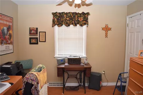 4 E 7th St, Wind Gap, PA 18091 photo 13