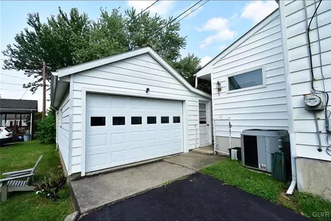 809 Willow Rd, Hellertown, PA 18055 photo 20