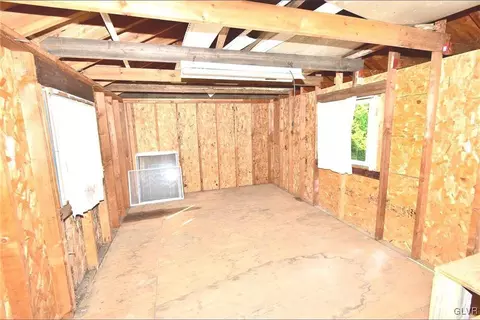809 Willow Rd, Hellertown, PA 18055 photo 18