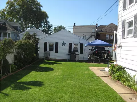 422 Garrison St, Bethlehem, PA 18018 photo 33