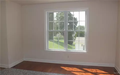 62 Hess Ave, Hellertown, PA 18055 photo 6