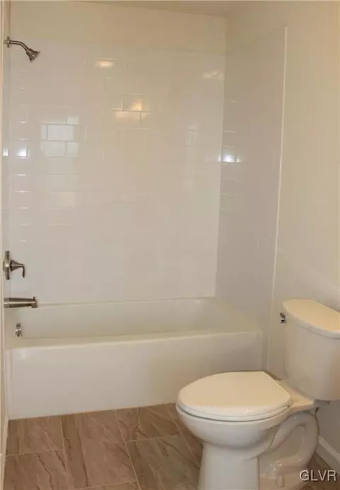 62 Hess Ave, Hellertown, PA 18055 photo 10