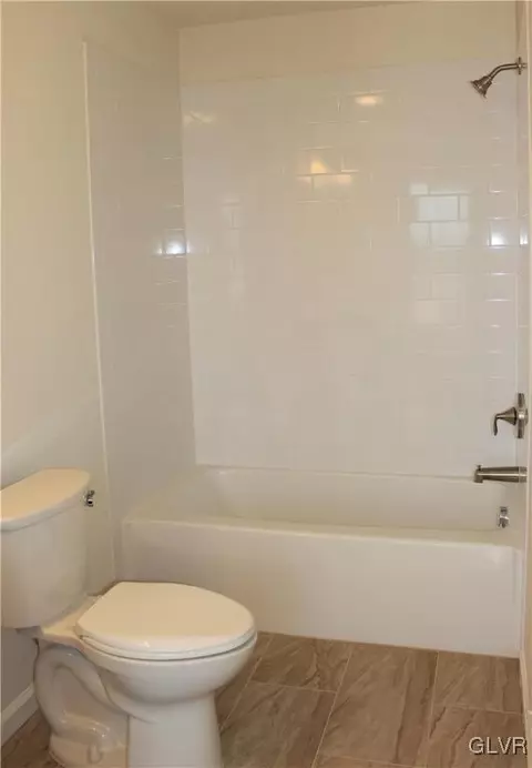 60 Hess Ave, Hellertown, PA 18055 photo 8