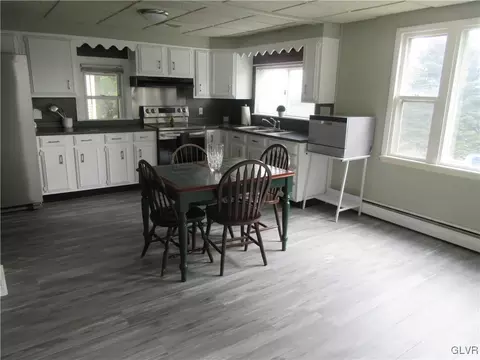 756 Wright St, Bethlehem, PA 18015 photo 10