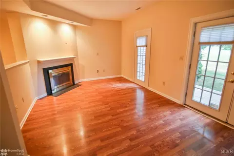 126 Founders Ct, Bethlehem, PA 18020 photo 14