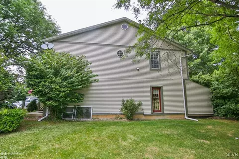 126 Founders Ct, Bethlehem, PA 18020 photo 29