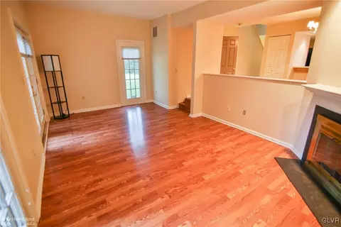 126 Founders Ct, Bethlehem, PA 18020 photo 15