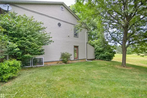 126 Founders Ct, Bethlehem, PA 18020 photo 30