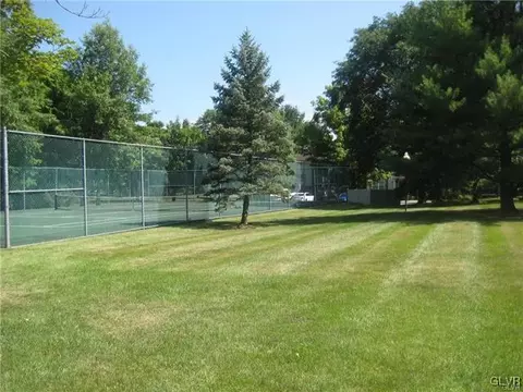 126 Founders Ct, Bethlehem, PA 18020 photo 40