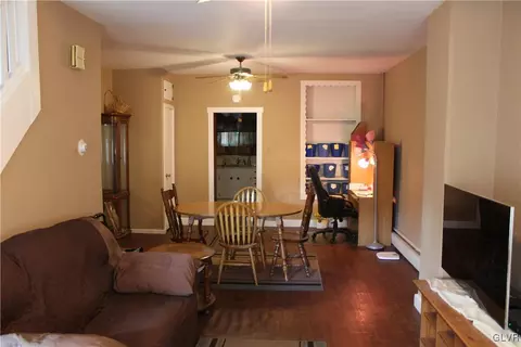 335 E Wall St, Bethlehem, PA 18018 photo 23