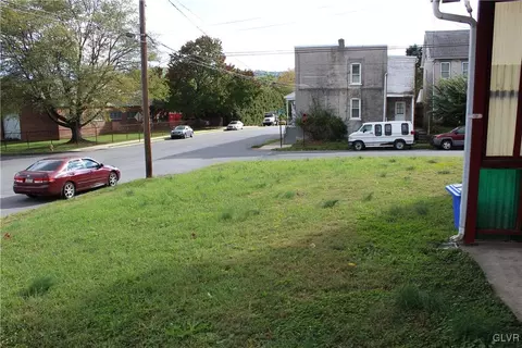 335 E Wall St, Bethlehem, PA 18018 photo 16