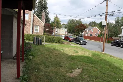 335 E Wall St, Bethlehem, PA 18018 photo 15