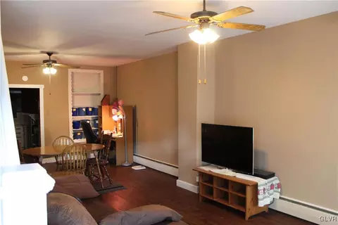 335 E Wall St, Bethlehem, PA 18018 photo 25