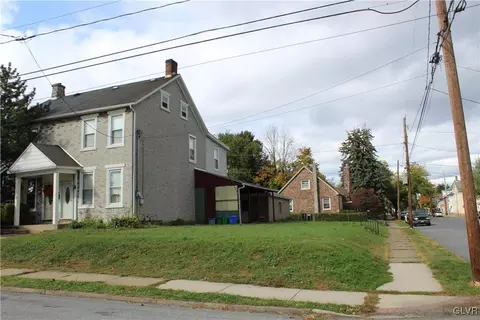 335 E Wall St, Bethlehem, PA 18018 photo 8