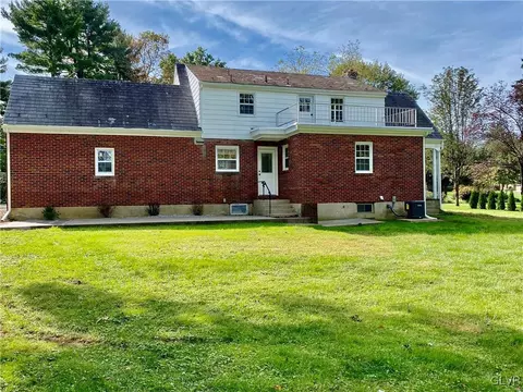 271 E Macada Rd, Bethlehem, PA 18017 photo 21