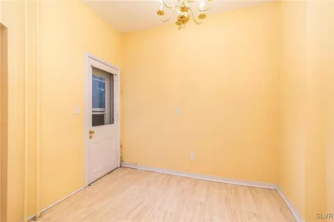 239 E Wall St, Bethlehem, PA 18018 photo 19