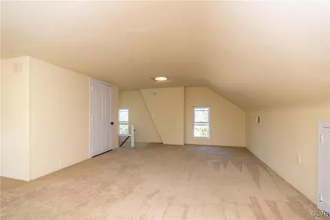 239 E Wall St, Bethlehem, PA 18018 photo 32