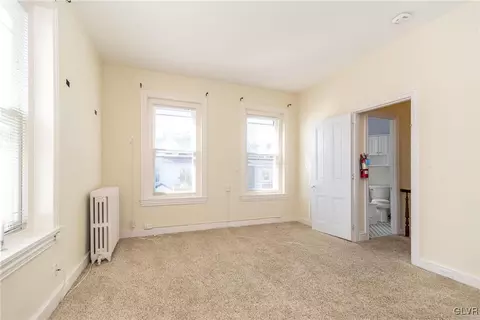239 E Wall St, Bethlehem, PA 18018 photo 20